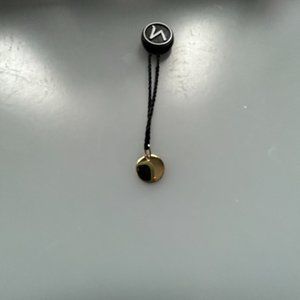 Mejuri 14K Gold Round Charm